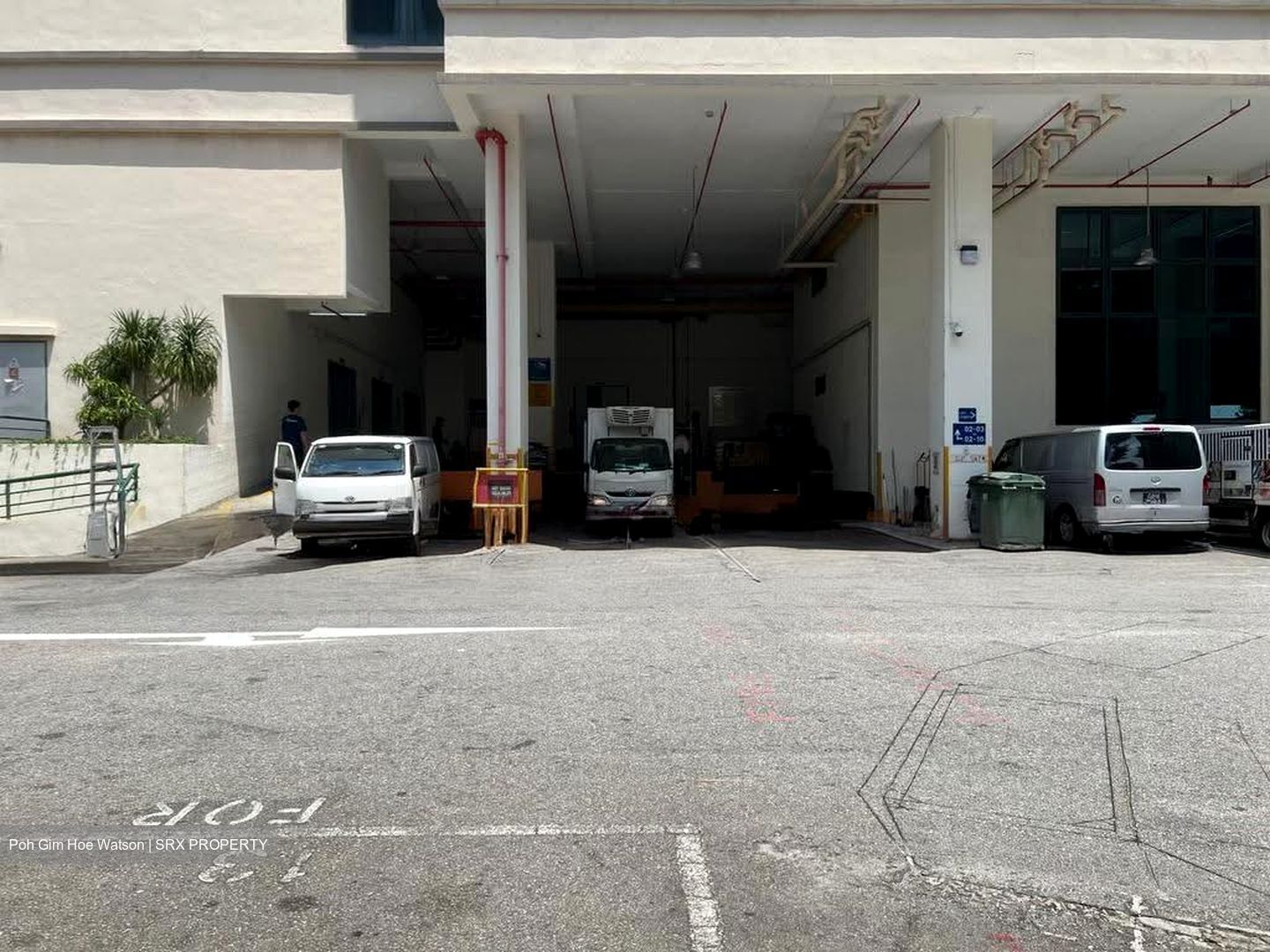 Csi Distribution Centre (D19), Factory #629170101